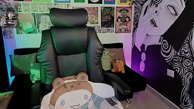 Yuhwan  online show from 02-10-26, 12:42