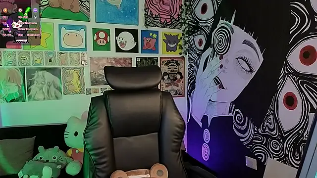 Yuhwan  online show from 11-14-25, 09:51