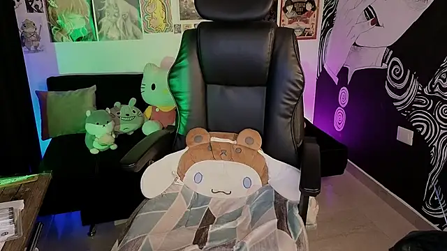 Yuhwan  online show from 02-11-26, 12:32