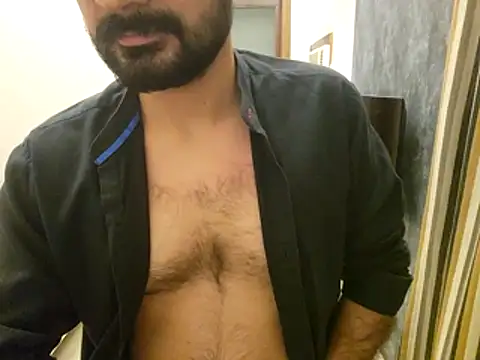 mlove902 online show from 10-24-25, 07:02