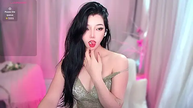 Snapshot of XIAOYI-BB chatting on 10-22-25, 05:51 XIAOYI-BB online show from 10-22-25, 05:51