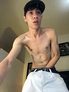 santiago cutex online show from 11-04-25, 03:54