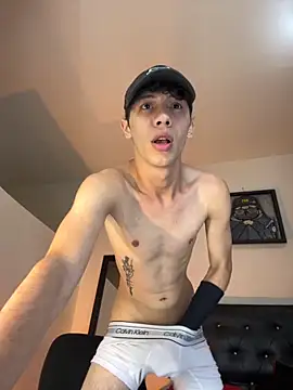 santiago cutex online show from 10-28-25, 11:09