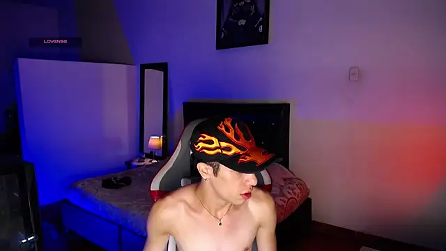 santiago cutex online show from 06-20-26, 04:23