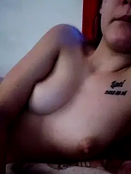 Themaskedgirl21 online show from 12-22-25, 11:32