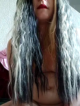 Themaskedgirl21 online show from 09-23-25, 03:08