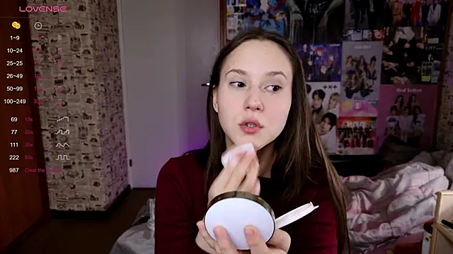 LucyRose3 online show from 11-06-25, 04:44