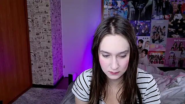 LucyRose3 online show from 11-28-25, 04:45