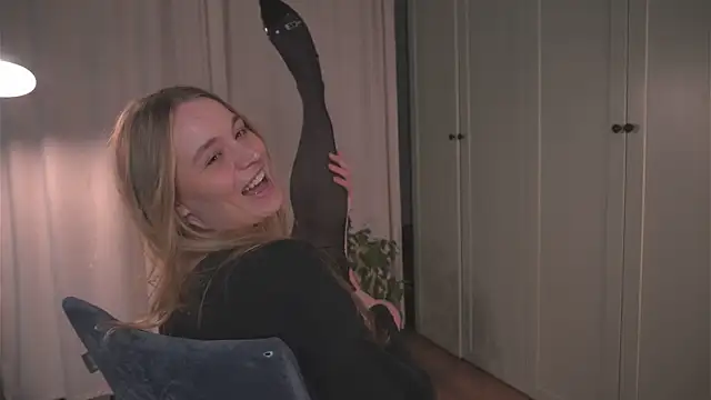 lisa schiele online show from 01-14-26, 08:23