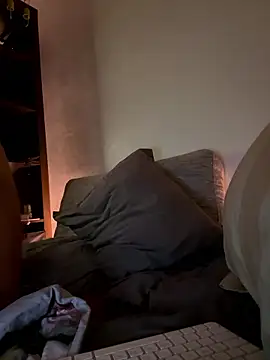 Snapshot of SwingWingWomanSweden chatting on 01-12-26, 09:41 SwingWingWomanSweden online show from 01-12-26, 09:41