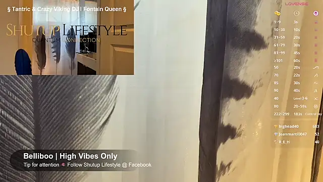 Snapshot of SwingWingWomanSweden chatting on 09-24-25, 06:53 SwingWingWomanSweden online show from 09-24-25, 06:53