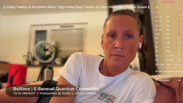 Snapshot of SwingWingWomanSweden chatting on 09-13-25, 09:04 SwingWingWomanSweden online show from 09-13-25, 09:04