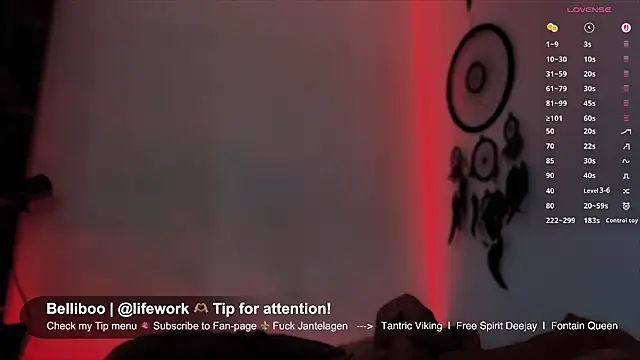 Snapshot of SwingWingWomanSweden chatting on 10-21-25, 06:35 SwingWingWomanSweden online show from 10-21-25, 06:35