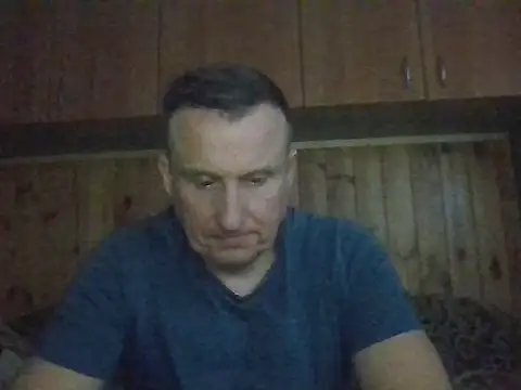 Maksymilian1 online show from 03-10-26, 05:50