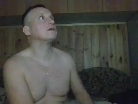 Maksymilian1 online show from 12-16-25, 08:13