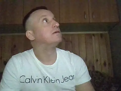 Maksymilian1 online show from 11-29-25, 03:23