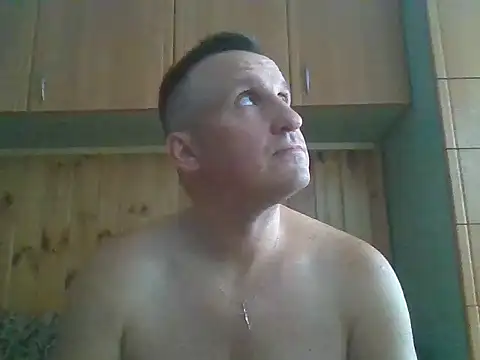 Snapshot of Maksymilian1 chatting on 09-14-25, 12:05 Maksymilian1 online show from 09-14-25, 12:05