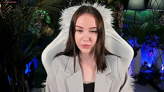 MarySparkle online show from 11-14-25, 03:32