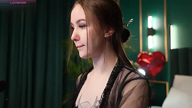 MarySparkle online show from 02-10-26, 04:44