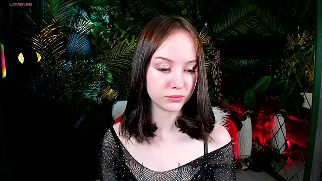 MarySparkle online show from 11-26-25, 04:23