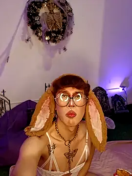 Snapshot of Soro_Lovelyboy chatting on 10-16-25, 05:05 Soro Lovelyboy online show from 10-16-25, 05:05