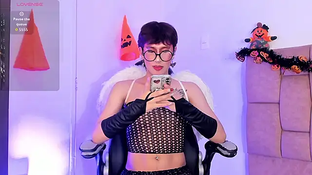 Snapshot of Soro_Lovelyboy chatting on 09-25-25, 03:12 Soro Lovelyboy online show from 09-25-25, 03:12