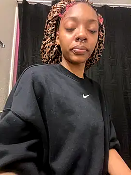 zanaaluvv online show from 11-10-25, 02:16