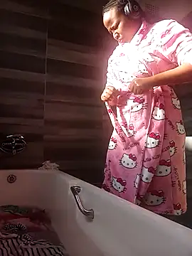 Young Slut21 online show from 11-09-25, 05:00