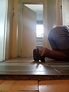 Young Slut21 online show from 09-25-25, 01:17