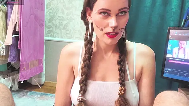 Snapshot of Bad_Idea chatting on 10-27-25, 05:47 Bad Idea online show from 10-27-25, 05:47