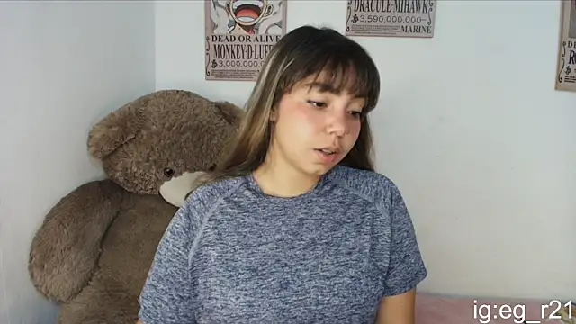 Snapshot of emma_grays2 chatting on 02-17-26, 05:49 emma grays2 online show from 02-17-26, 05:49