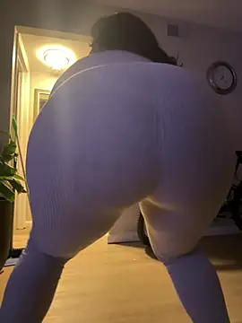 Snapshot of Juicystorm chatting on 03-14-26, 11:27 Juicystorm online show from 03-14-26, 11:27