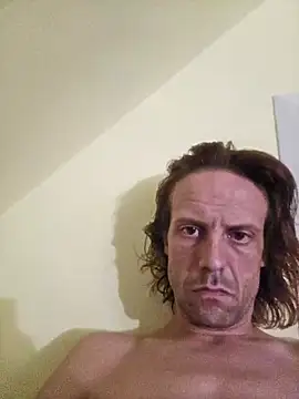 Danny19867 online show from 09-29-25, 03:13