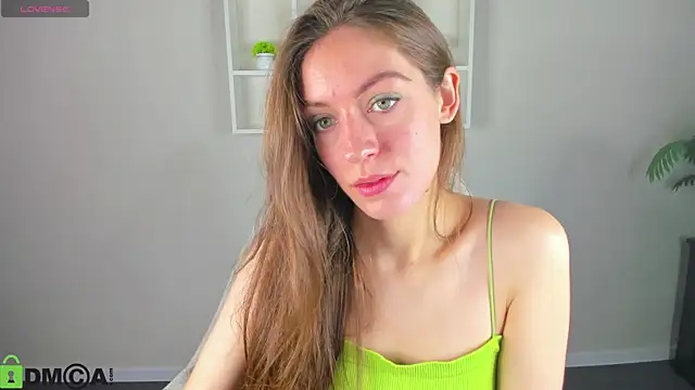 Snapshot of Agnes_Wells chatting on 09-13-25, 01:16 Agnes Wells online show from 09-13-25, 01:16