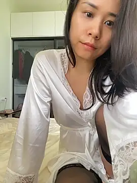 Snapshot of Jyoti-baby chatting on 04-27-26, 01:47 Jyoti-baby online show from 04-27-26, 01:47
