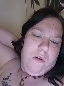 Feuchtekitty92xh online show from 10-13-25, 05:14