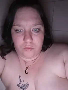 Feuchtekitty92xh online show from 10-25-25, 07:47