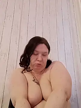 Feuchtekitty92xh online show from 02-24-26, 08:15