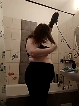 Feuchtekitty92xh online show from 10-08-25, 06:59