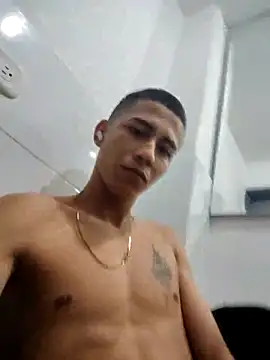 Snapshot of Davig4 chatting on 09-14-25, 06:03 Davig4 online show from 09-14-25, 06:03