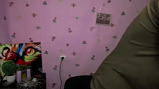 FeelMe   online show from 12-17-25, 10:42