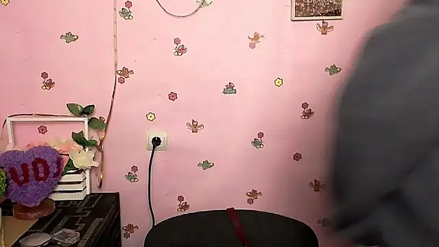 FeelMe   online show from 02-14-26, 01:22