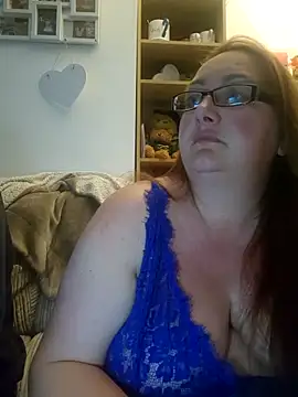 Snapshot of Luscious-LucyXX chatting on 04-30-26, 08:05 Luscious-LucyXX online show from 04-30-26, 08:05