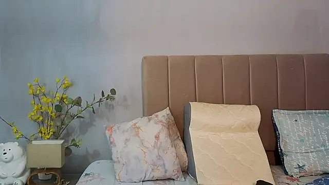 Penelophe01 online show from 02-24-26, 06:53