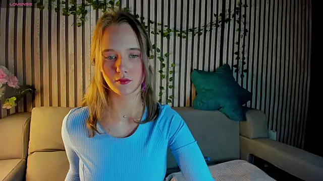 Casey Sweeet online show from 12-01-25, 09:10