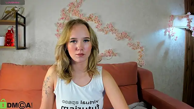 Casey Sweeet online show from 09-24-25, 08:32