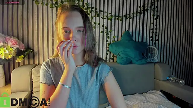 Casey Sweeet online show from 12-02-25, 09:11