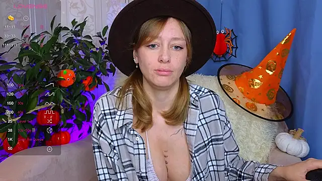 evashiny  online show from 10-30-25, 04:22