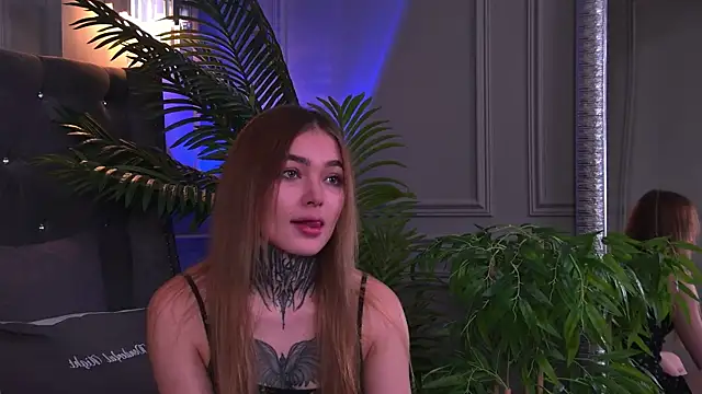 AriWild online show from 06-27-26, 05:46