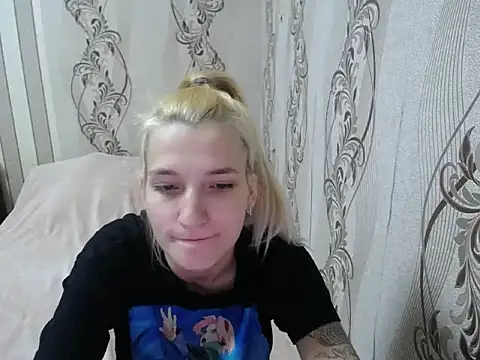 AlissaClark online show from 11-20-25, 09:58